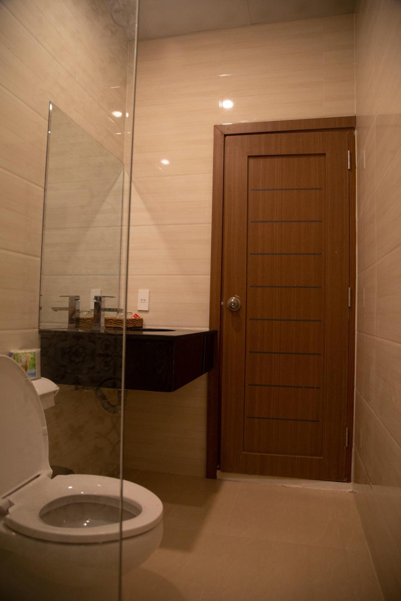 Baka Hotel - Khach San Туй Хоа Екстериор снимка