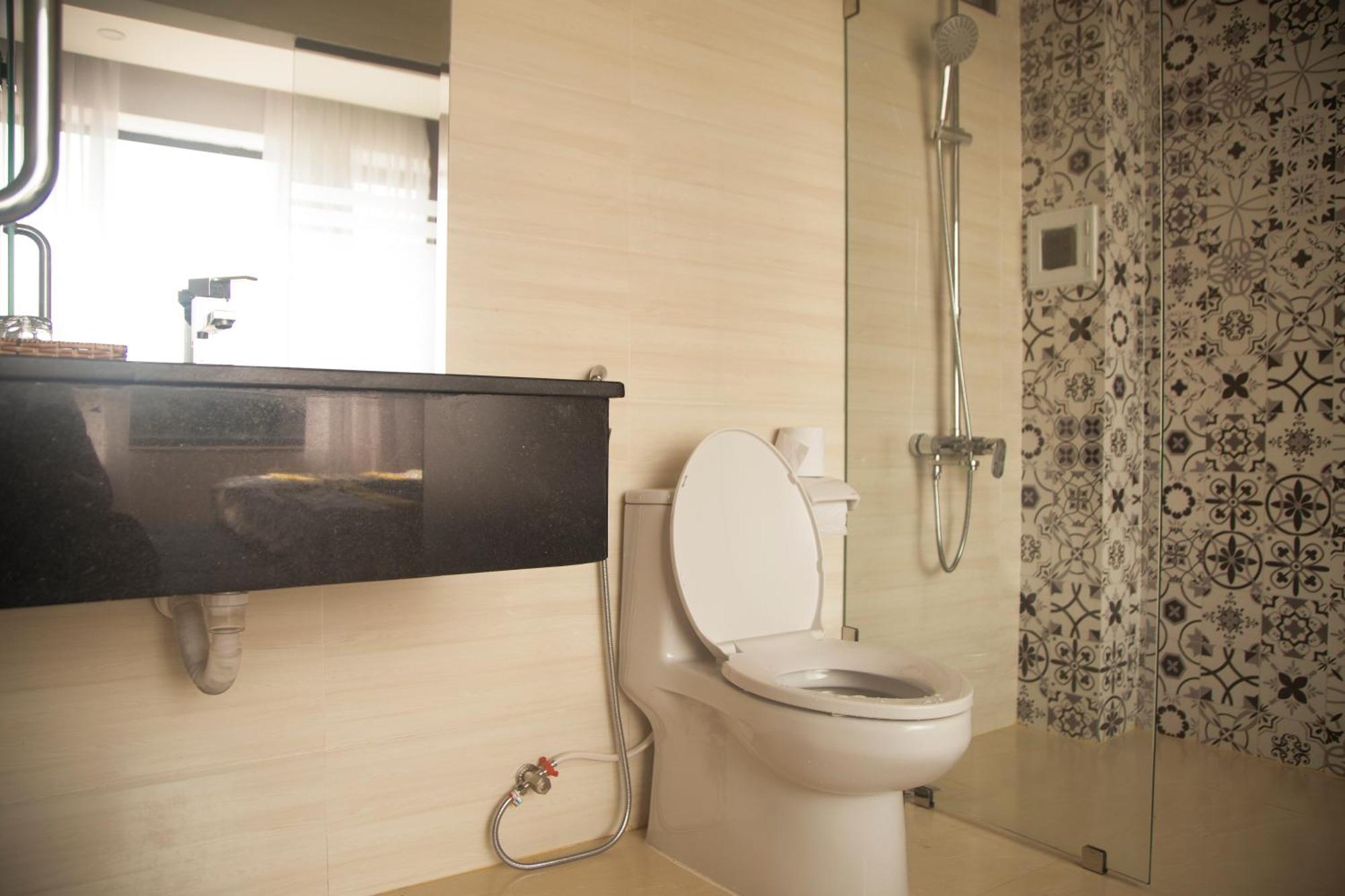 Baka Hotel - Khach San Туй Хоа Екстериор снимка